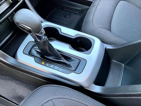 Certified 2022 Chevrolet Colorado LT image 16