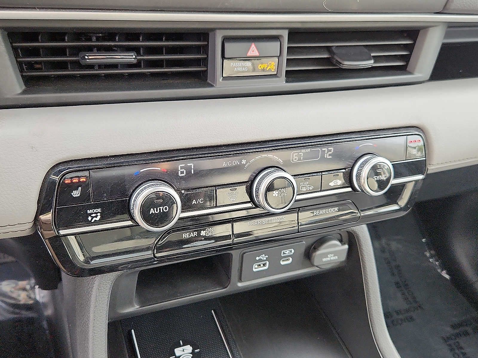 Certified 2023 Honda Pilot Touring image 15