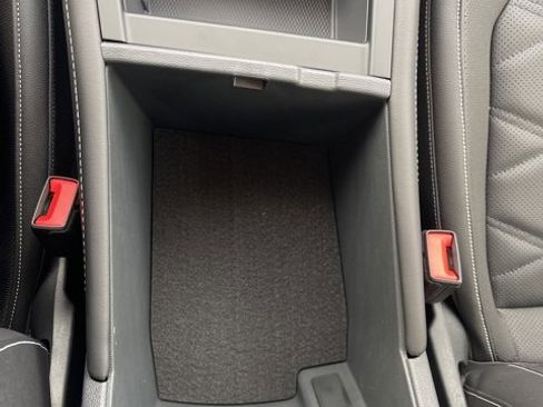 New 2026 Volkswagen Atlas SE image 13