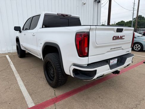 Used 2020 GMC Sierra 1500 AT4 w/ AT4 Premium Package AWD/4WD image 4