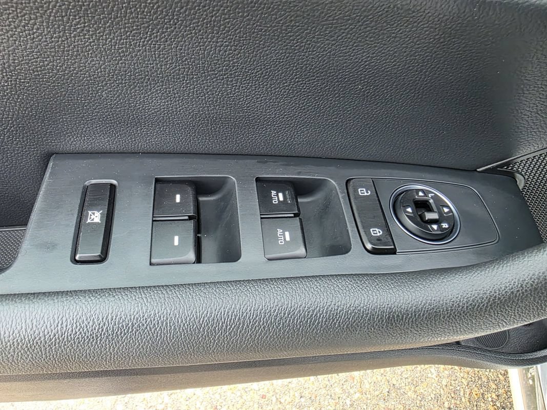 Used 2016 Hyundai Sonata Sport w/ Option Group 03 FWD image 20