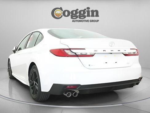 New 2026 Toyota Camry SE FWD image 12