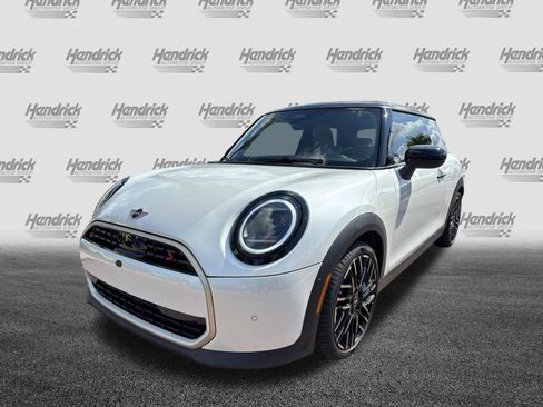 Used 2025 MINI Cooper S FWD image 5