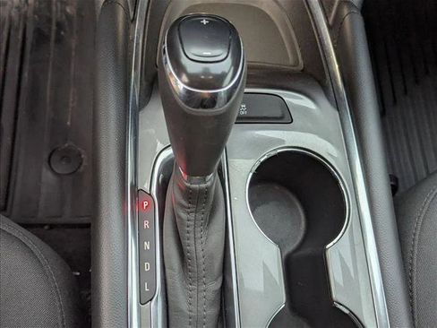 Used 2018 Chevrolet Malibu LT w/ LPO, Convenience Package 2 image 12