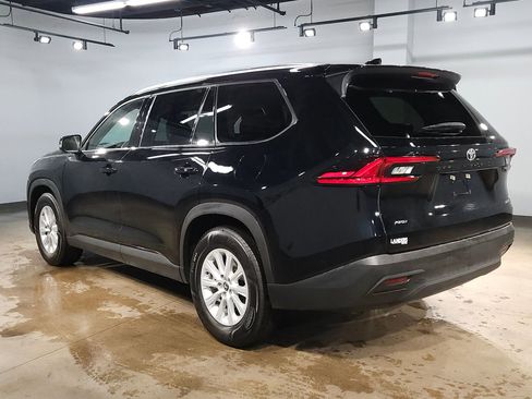 Certified 2025 Toyota Grand Highlander AWD image 5