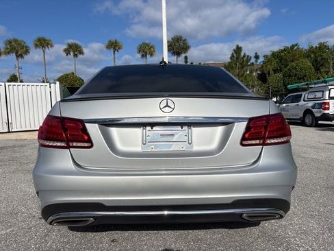 Used 2014 Mercedes-Benz E 350 4MATIC Sedan image 3