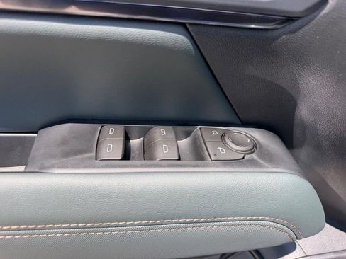 New 2026 GMC Terrain AT4 w/ Convenience Package III AWD/4WD image 17