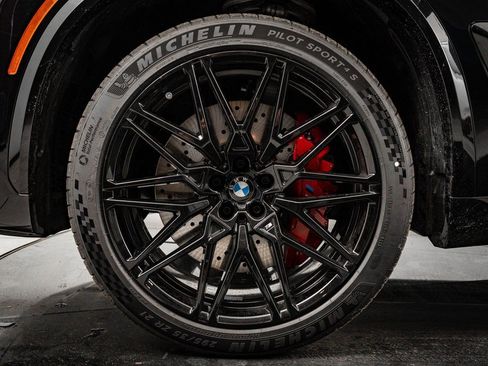 New 2026 BMW X5 M Competition w/ Executive Package AWD/4WD image 13