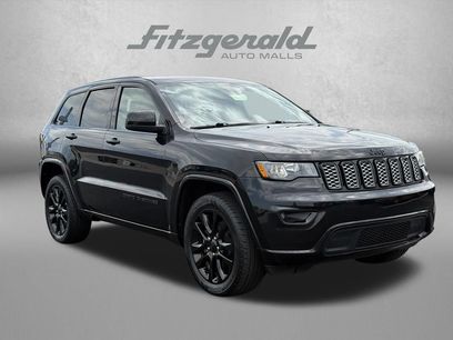 Used 2020 Jeep Grand Cherokee Altitude
