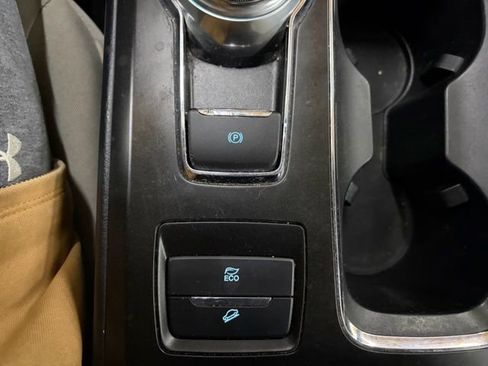 Used 2018 Ford Fusion S image 42