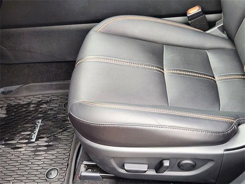 Certified 2025 MAZDA CX-50 2.5 Hybrid w/ Weather Package image 8