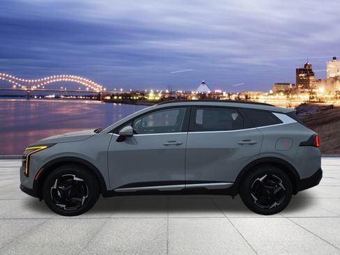 New 2026 Kia Sportage EX image 2