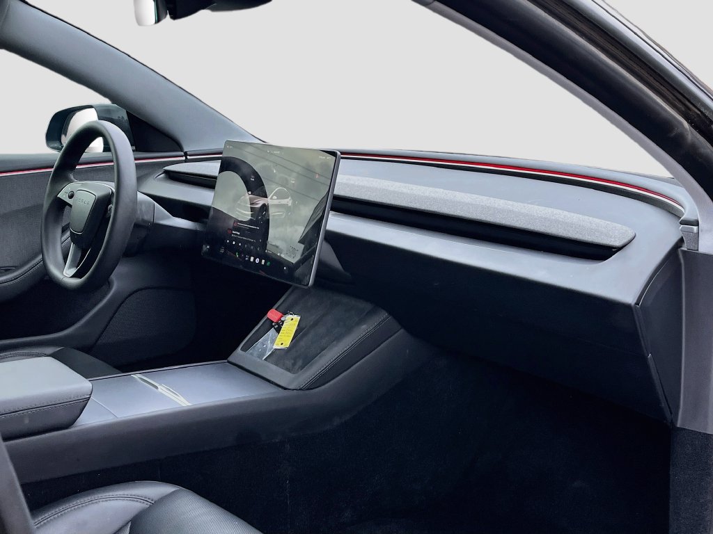 Used 2025 Tesla Model 3 Long Range RWD image 29