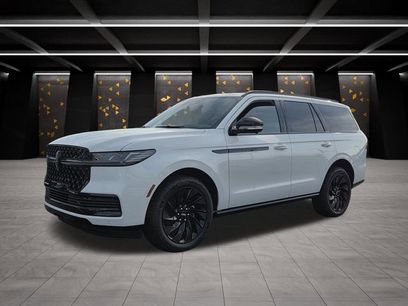 New 2026 Lincoln Navigator Reserve w/ Jet Appearance Package