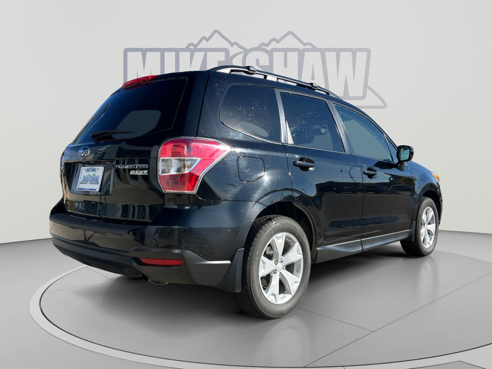 Used 2016 Subaru Forester 2.5i Premium w/ All-Weather Package AWD/4WD image 5