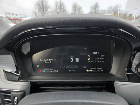 Used 2022 Lincoln Corsair Reserve w/ Equipment Group 201A image 15