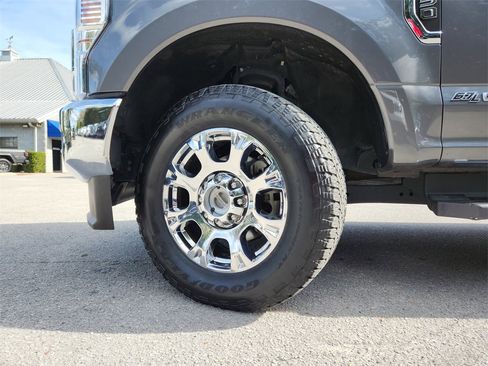 Used 2021 Ford F250 Lariat w/ Lariat Ultimate Package image 35