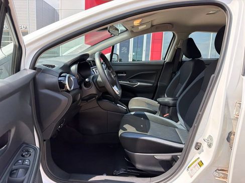 Used 2024 Nissan Versa SV FWD image 14