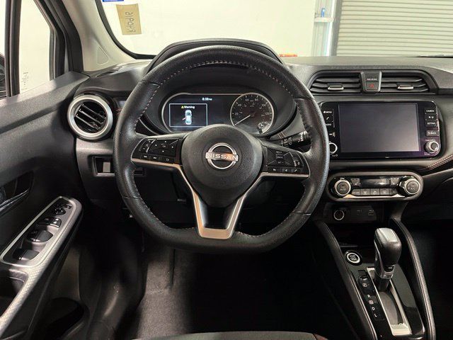 Used 2024 Nissan Versa SR FWD image 22