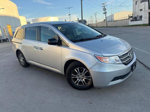 Used 2013 Honda Odyssey EX-L image 1