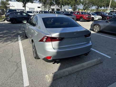 Used 2016 Lexus IS 200t w/ Navigation System Package RWD image 6