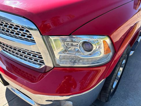 Used 2017 RAM 1500 Laramie AWD/4WD image 12