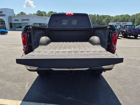 Used 2026 RAM 2500 Big Horn AWD/4WD image 25