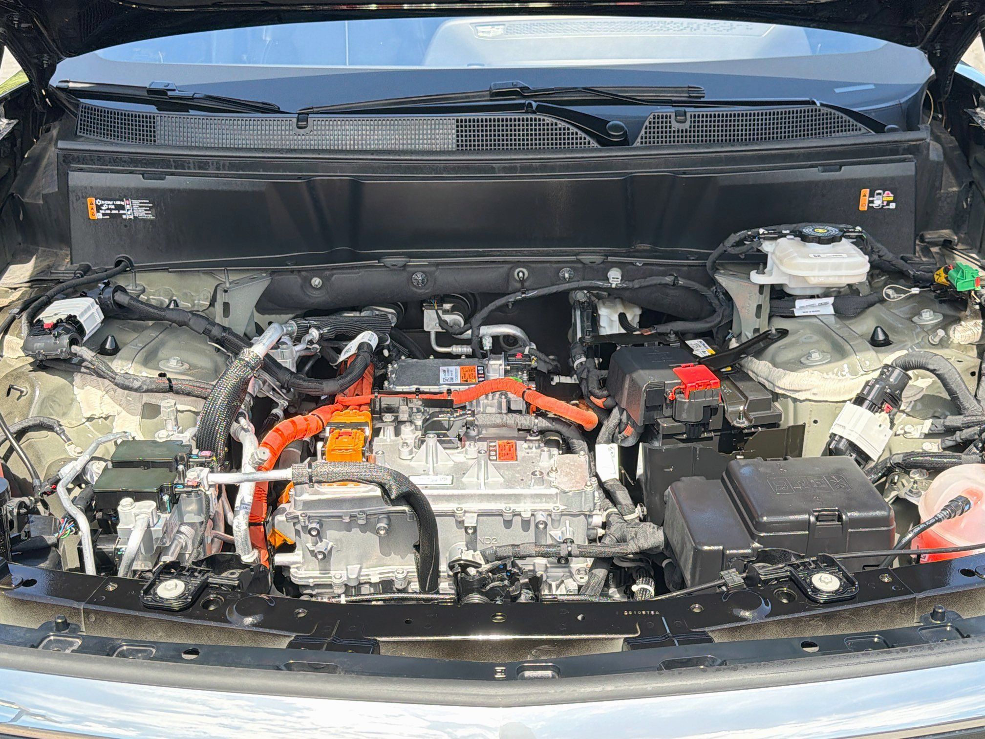 Certified 2026 Cadillac Vistiq Luxury AWD/4WD image 33