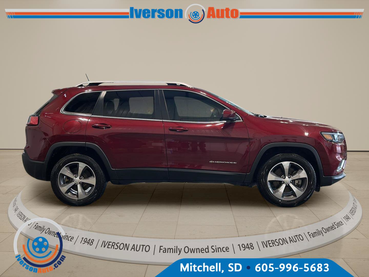 Used 2019 Jeep Cherokee Limited AWD/4WD image 8