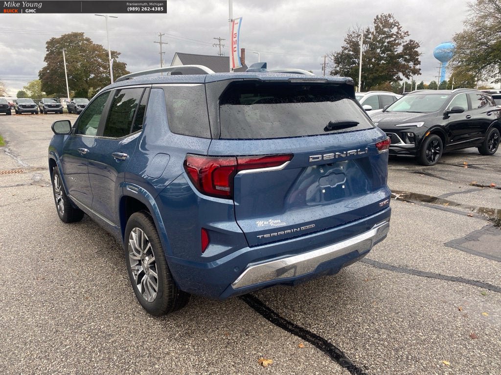New 2027 GMC Terrain Denali AWD/4WD image 3