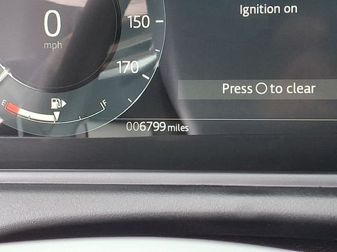 Used 2026 Land Rover Range Rover Velar S AWD/4WD image 21