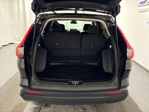 Used 2024 Honda CR-V LX image 6