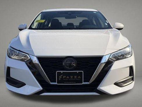 Used 2022 Nissan Sentra SV FWD image 9