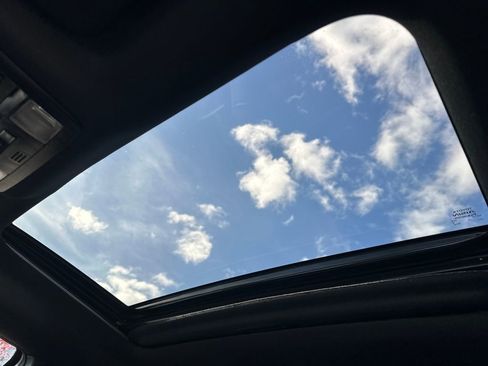 Certified 2021 Toyota Tacoma TRD Off-Road w/ TRD Premium Off Road Package image 24