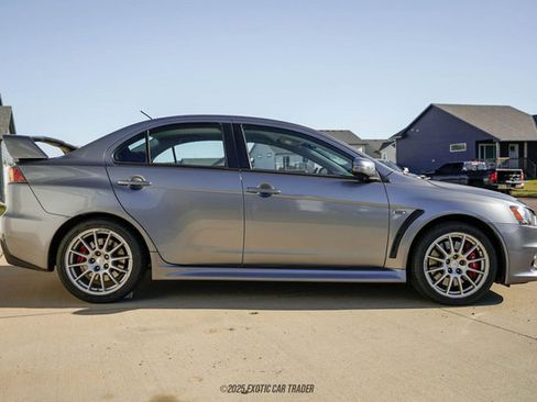Used 2015 Mitsubishi Lancer Evolution GSR image 9