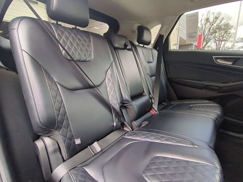 Used 2024 Ford Edge Titanium AWD/4WD image 29