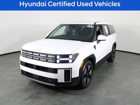 Certified 2026 Hyundai Santa Fe SE FWD image 2