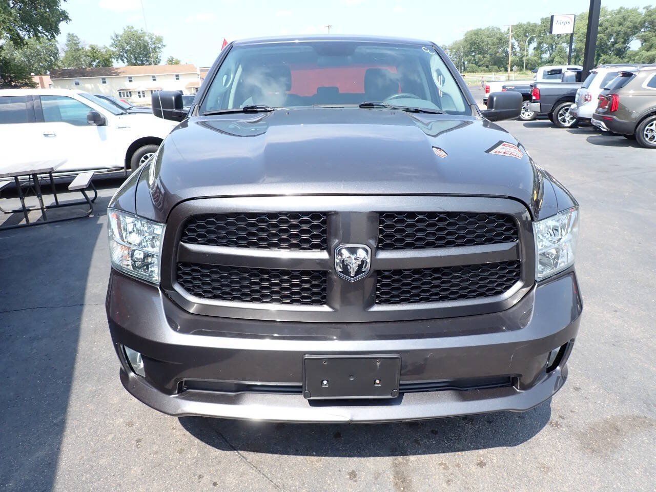 Used 2019 RAM 1500 Express w/ Express Value Package AWD/4WD image 2