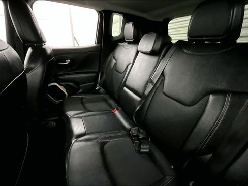 Used 2017 Jeep Renegade Trailhawk image 25