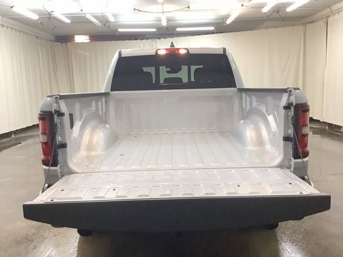 New 2026 RAM 1500 Big Horn AWD/4WD image 8