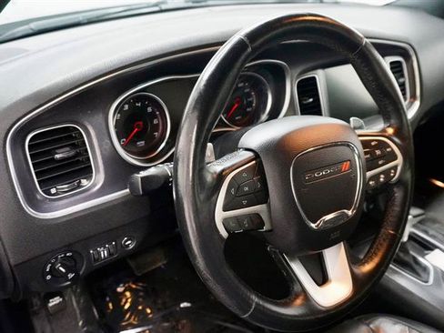Used 2015 Dodge Charger R/T w/ Plus Group RWD image 11