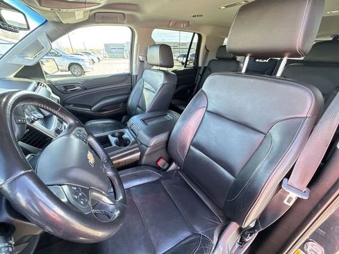 Used 2019 Chevrolet Tahoe LT image 17