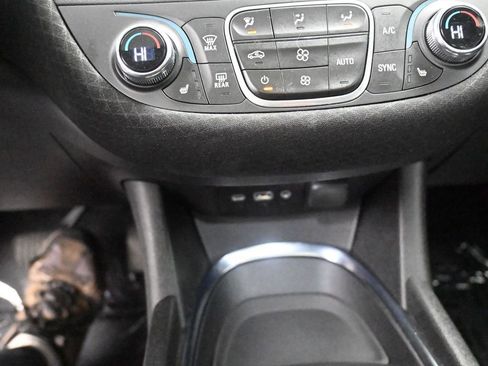 Used 2023 Chevrolet Malibu LT image 33