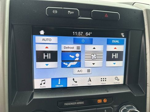 Used 2019 Ford F250 Lariat w/ Lariat Value Package image 29