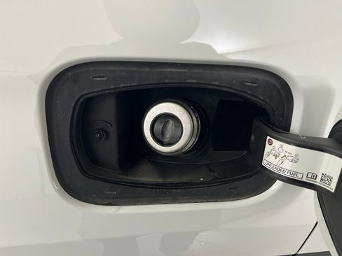 Used 2025 Jeep Compass Limited image 49