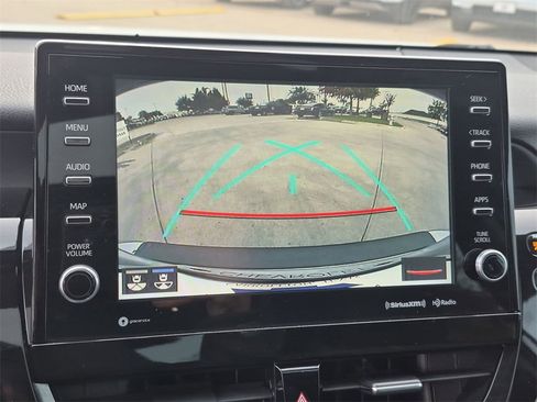 Used 2022 Toyota Camry XSE image 17