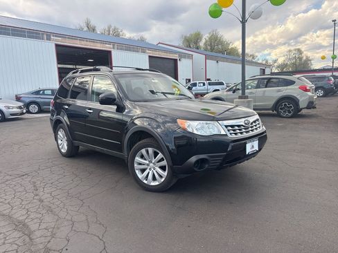 Used 2011 Subaru Forester 2.5X Premium w/ Rugged Pkg 1A image 6