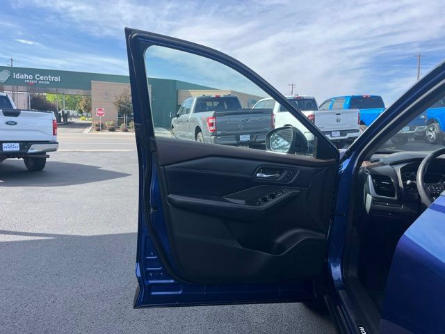 Used 2023 Nissan Rogue SL w/ SL Premium Package AWD/4WD image 26