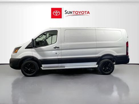 Used 2025 Ford Transit 250 Low Roof w/ Exterior Upgrade Package RWD image 7