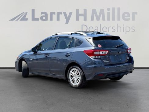 Used 2017 Subaru Impreza 2.0i Premium AWD/4WD image 3